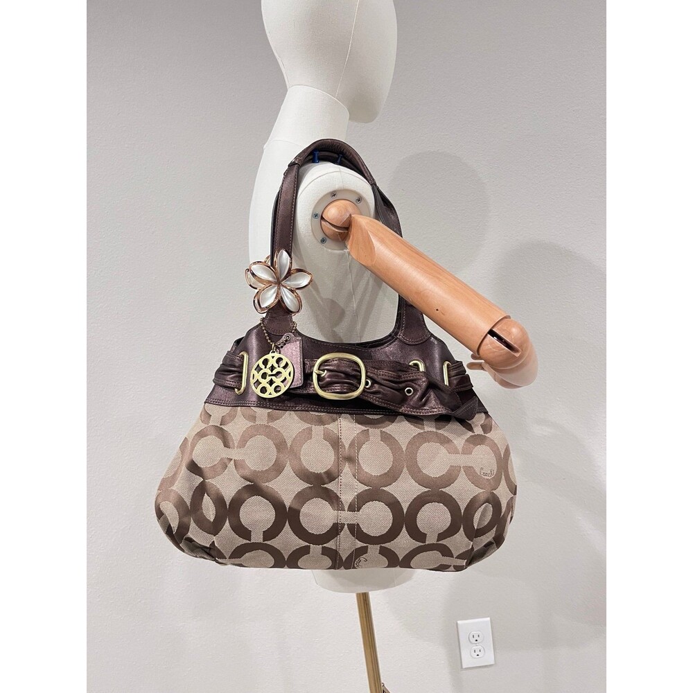 COACH POPPY OP ART SIGNATURE TOTE BAG.